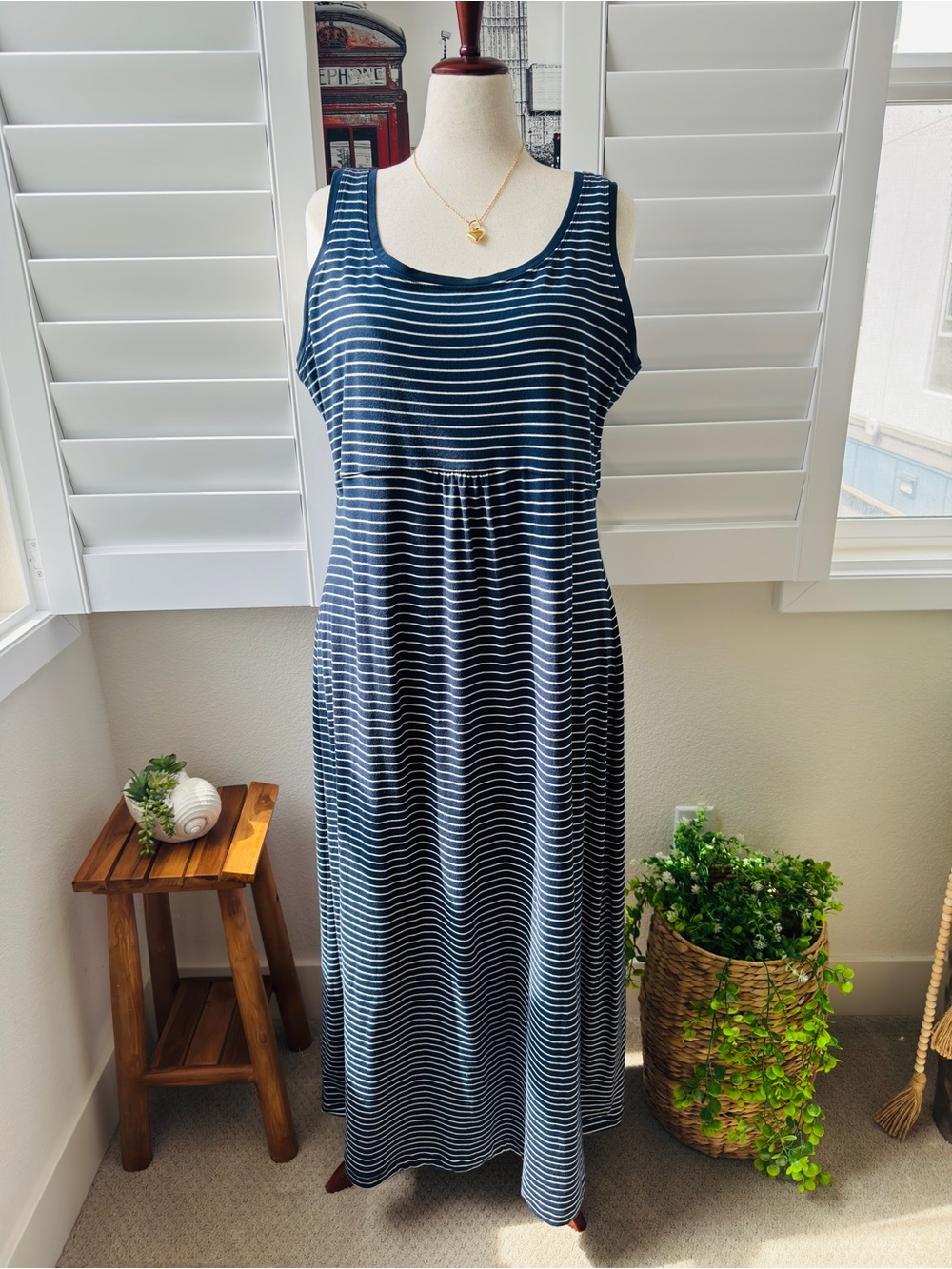 Columbia Size 2X. Navy and White Striped Sleeveless Maxi Dress